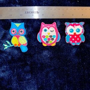 3 🍭$10 Owl patches (3) iron on